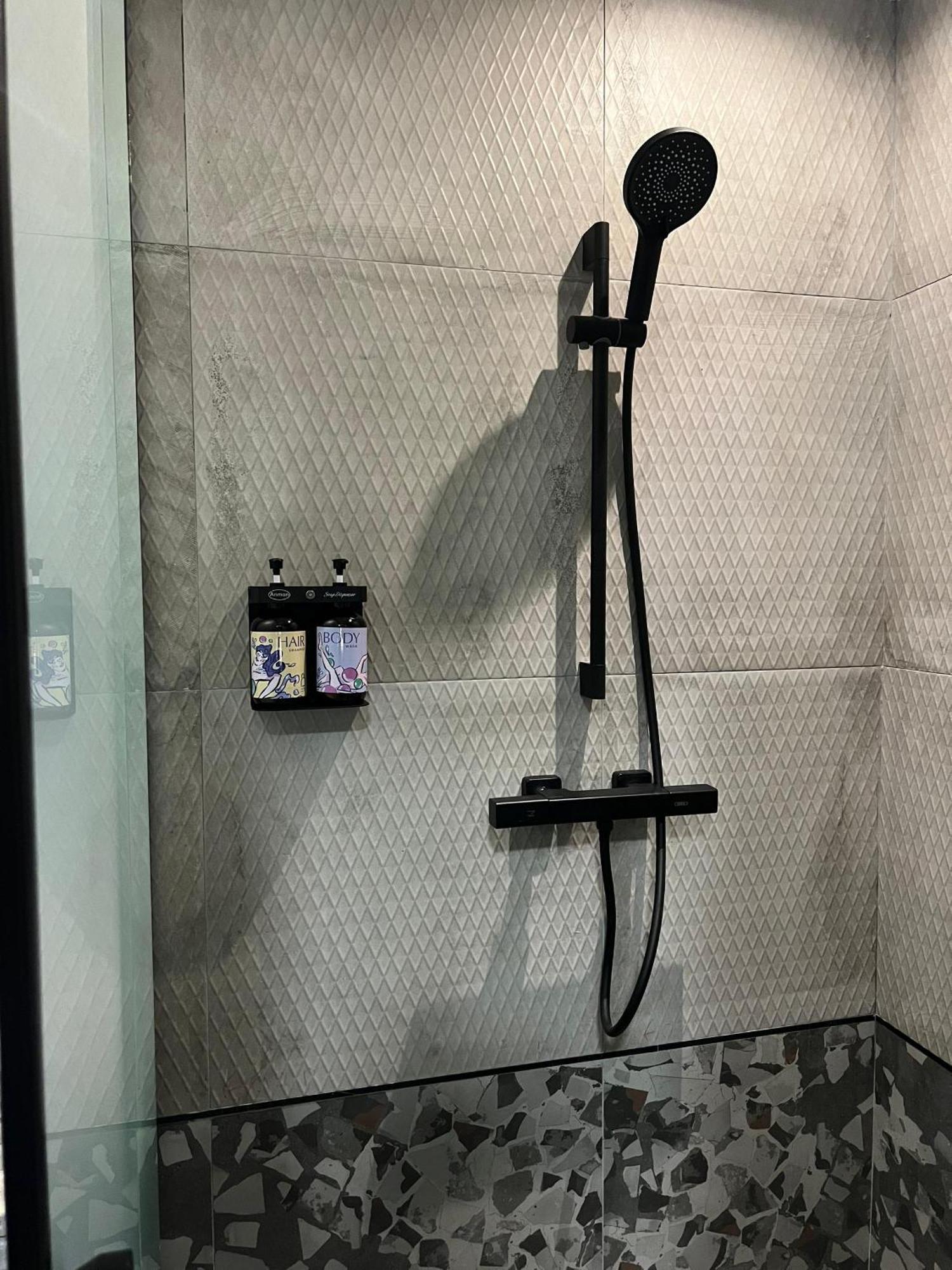 B Hotel كوالالمبور المظهر الخارجي الصورة